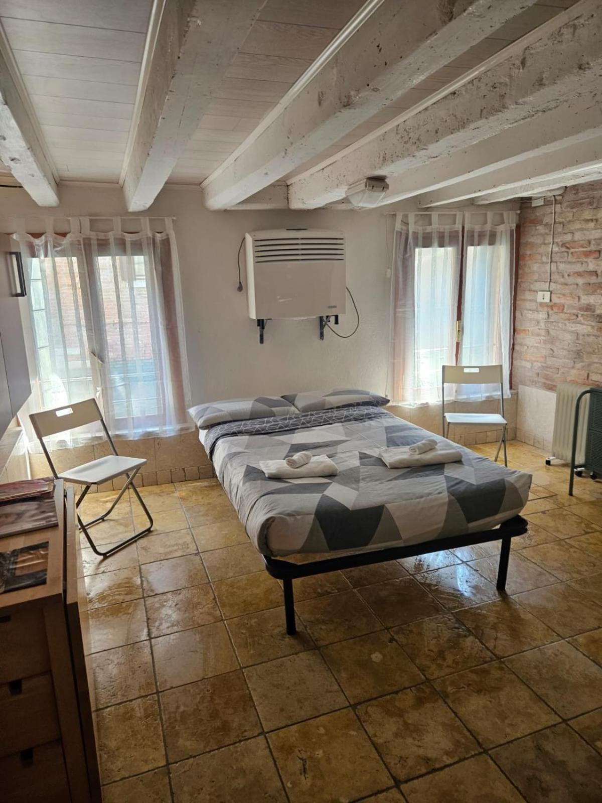 Romantic Apartment Венеция Экстерьер фото